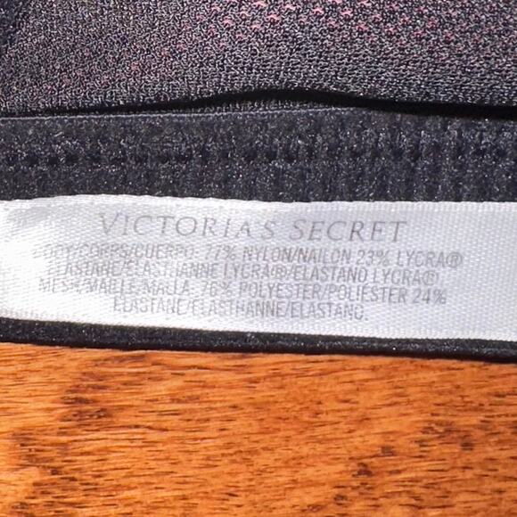 Victorias Secret Sport Incredible Coral Shine Racerback Sports Bra Size 36C - Picture 8 of 12